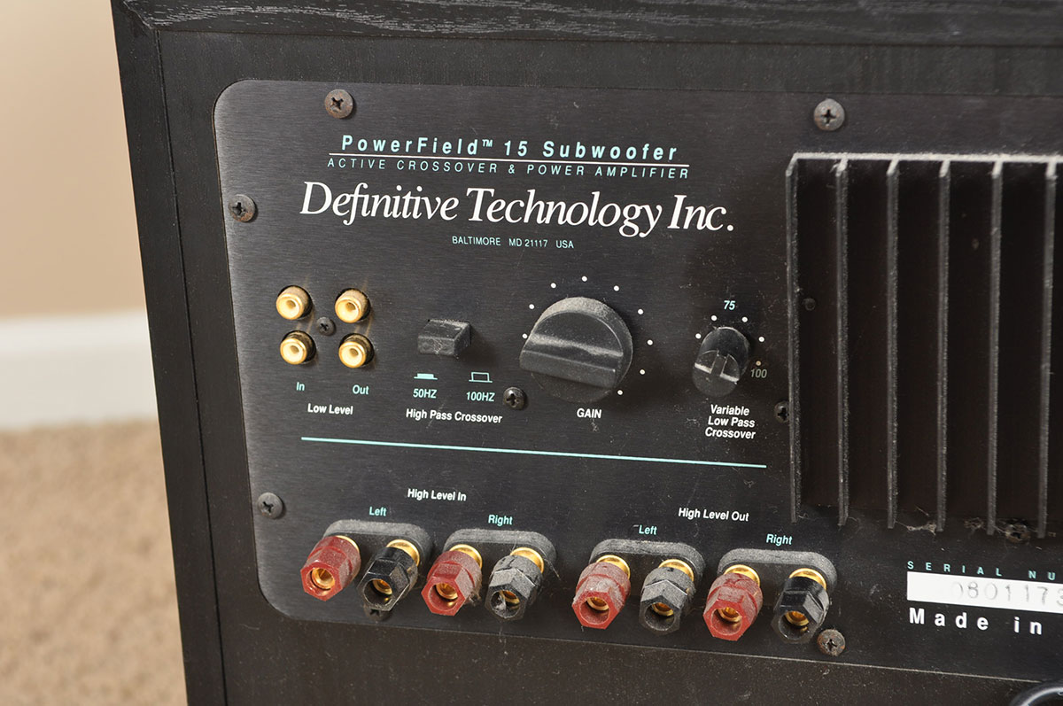 definitive technology powerfield 8